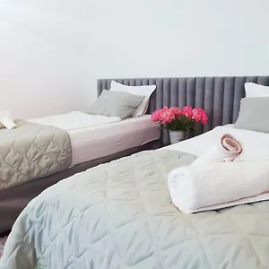 https://central-point-apartments.vienna-besthotels.com